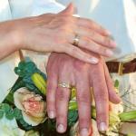 View the image: Wedding set